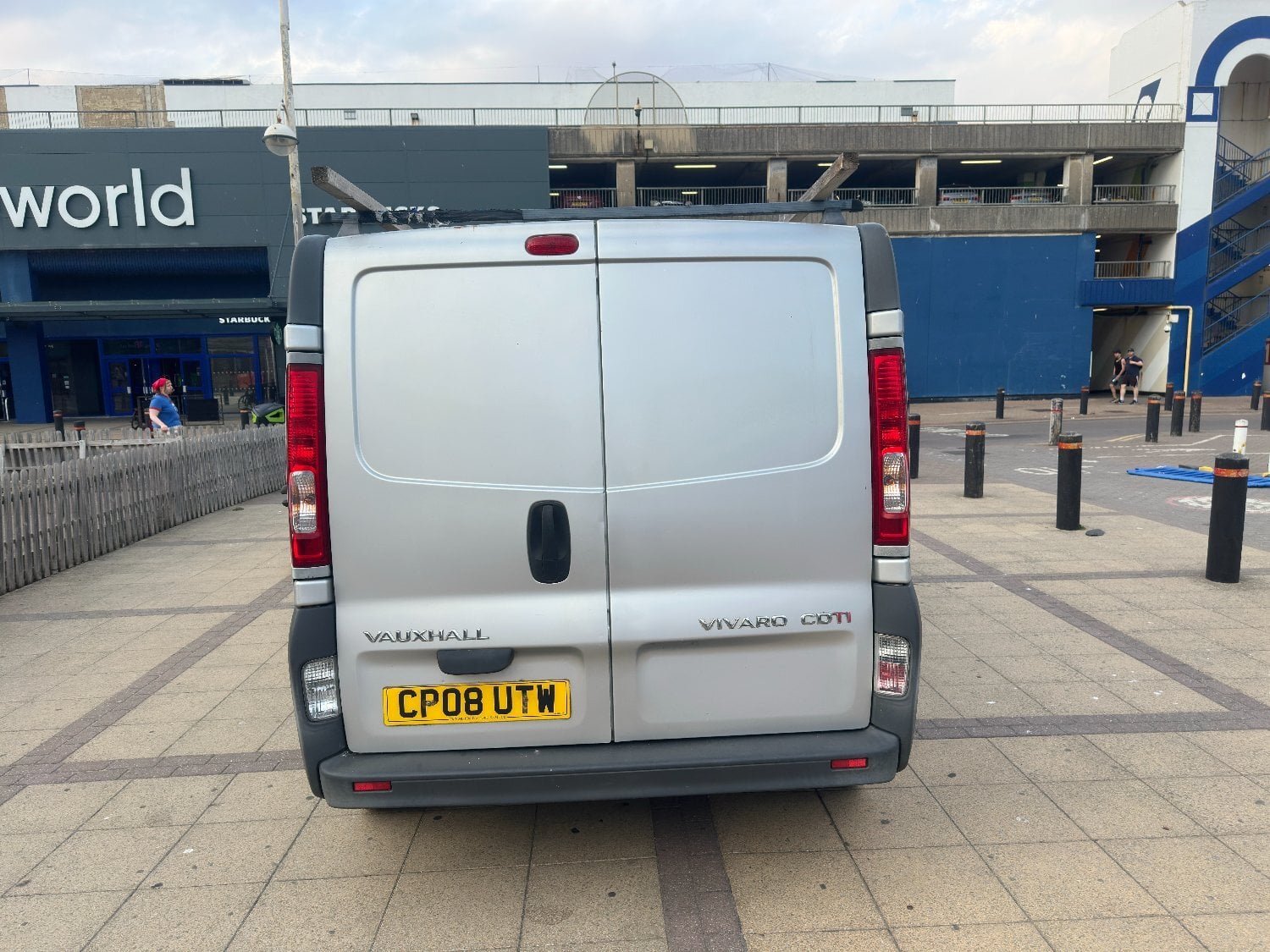2008 Vauxhall Vivaro 2900 LWB - Long MOT - 2 Keys - No VAT - Vans & Commercial Vehicles