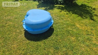 Sand pit/water play 