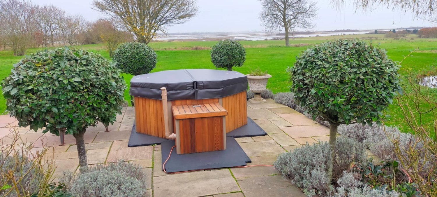 Hot tub hire in Essex and Suffolk 