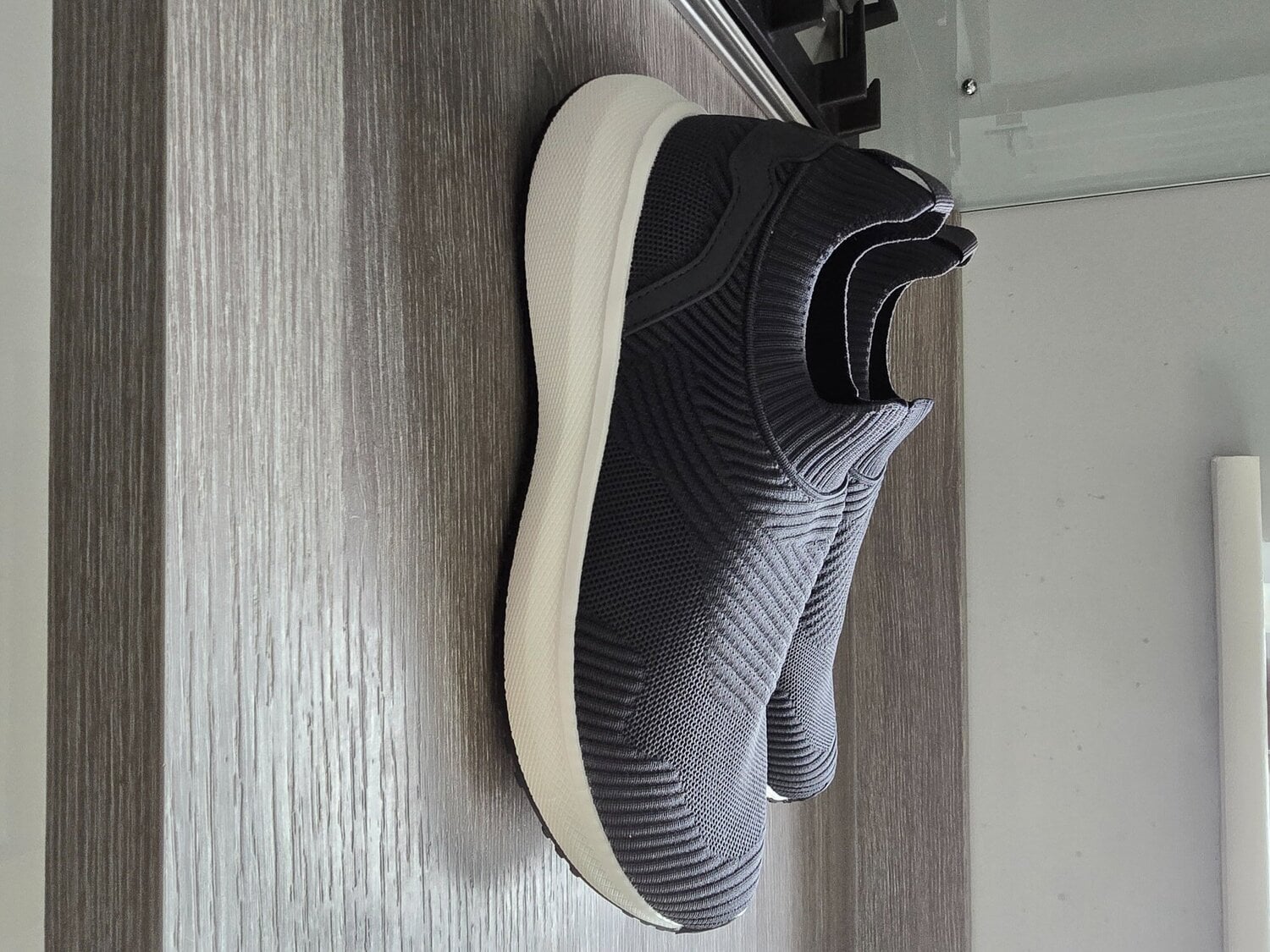 Westcliff-On-Sea Marks and Spencer Goodmove Mens Grey Slip On Trainers  Size 9 Cos