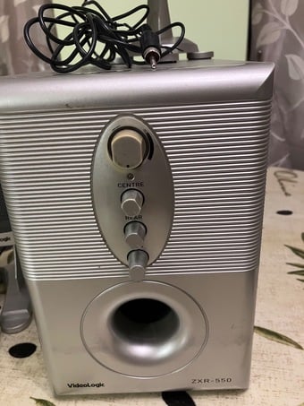 Videologic speakers ZXR-550 large Speaker+2 small speakers on leg