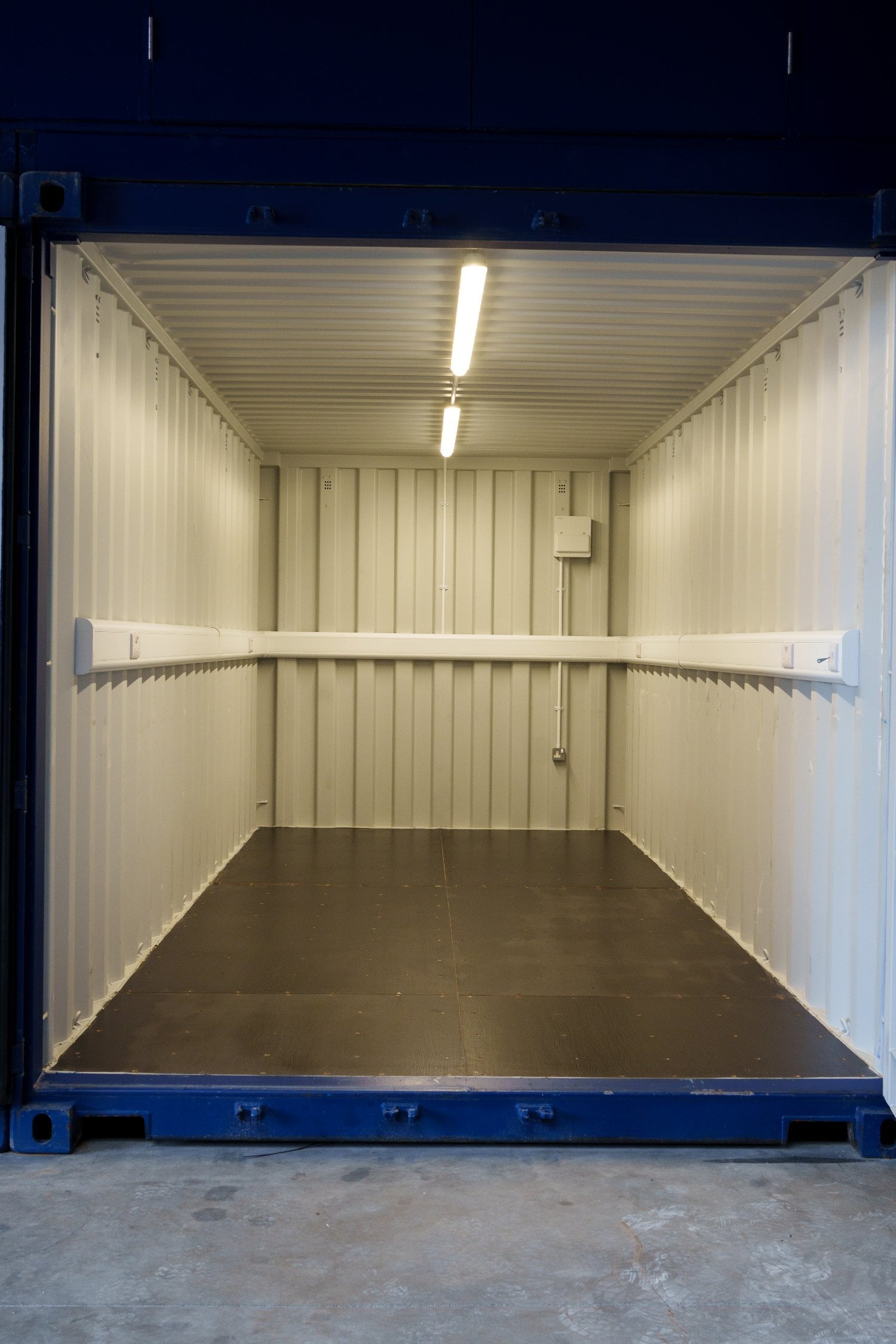 Self-Storage and Workshop Unit Facility - Eastbourne - Commercial Properties in Eastbourne
