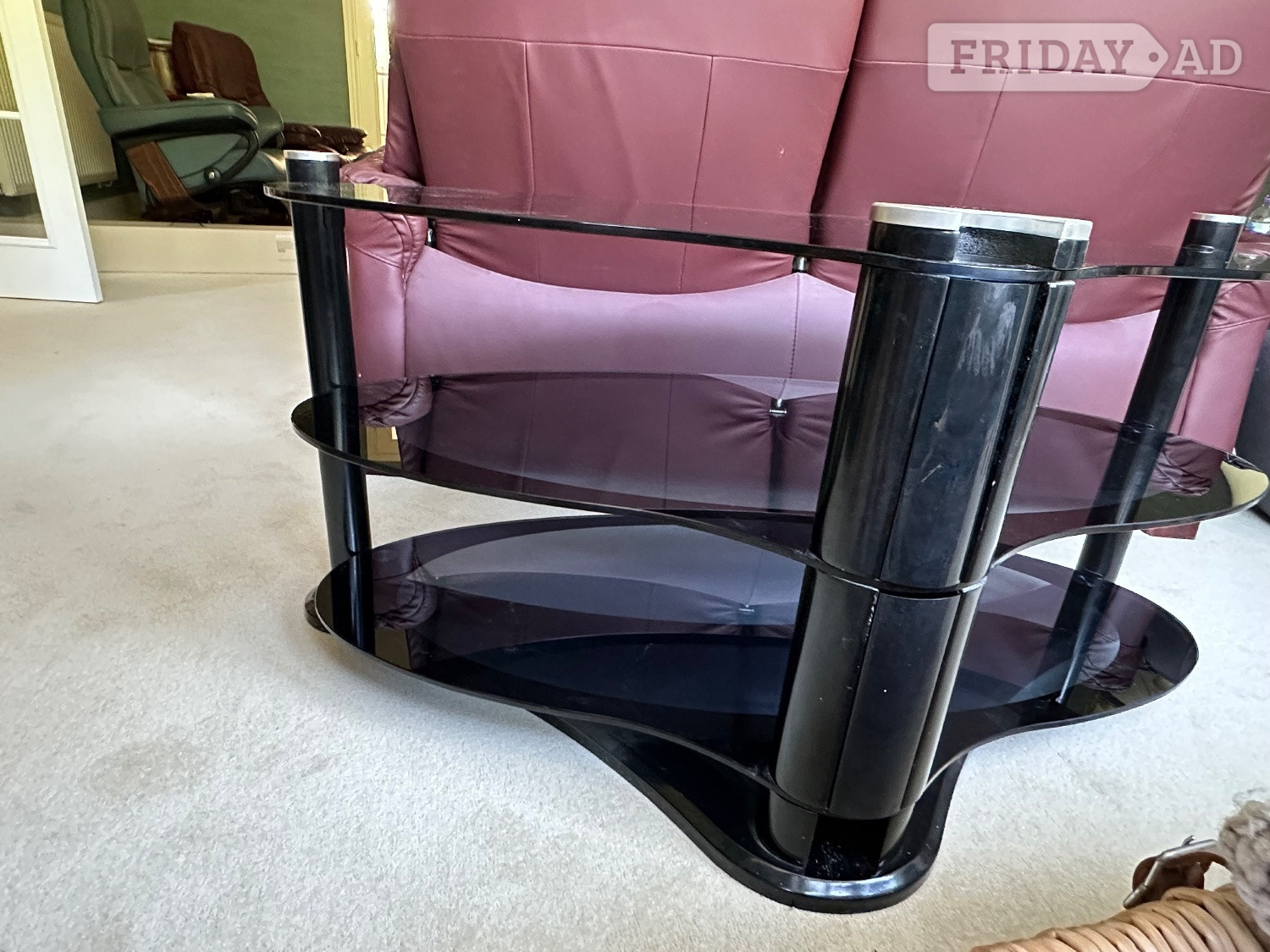 TV stand for 55 inch TV (glass top and shelves) - Furniture in Hailsham