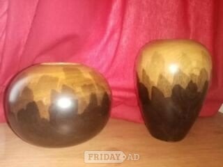 2 wooden bowl/vases