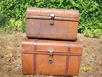 2 tin storage trunks