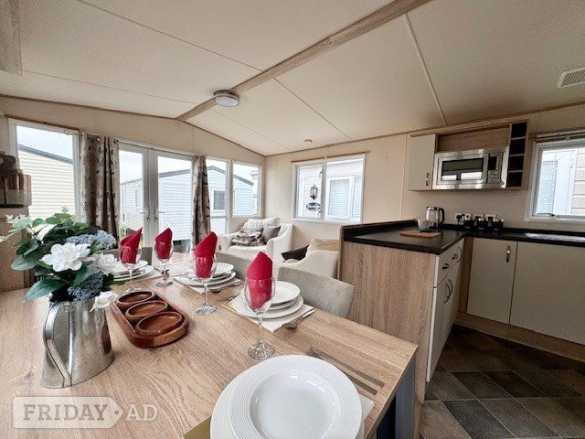 Bargain Caravan For Sale near Southwold & Leiston - £29,995 - Holiday Homes in Saxmundham