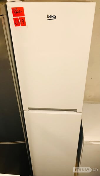 Beko 2M tall fridge freezer as new 