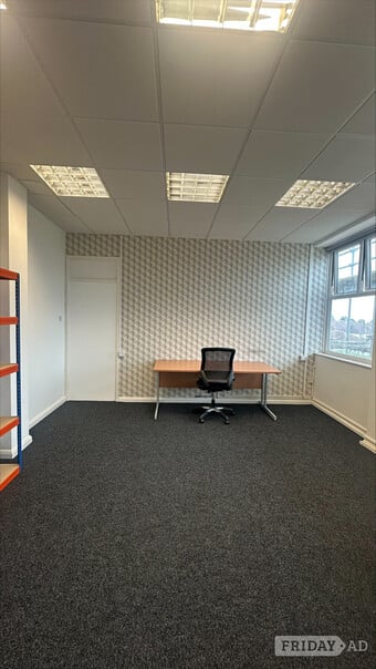 Office Room Avaliable - Archer House Business Centre