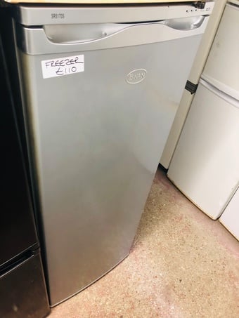 Swan free standing frost free silver colour freezer
