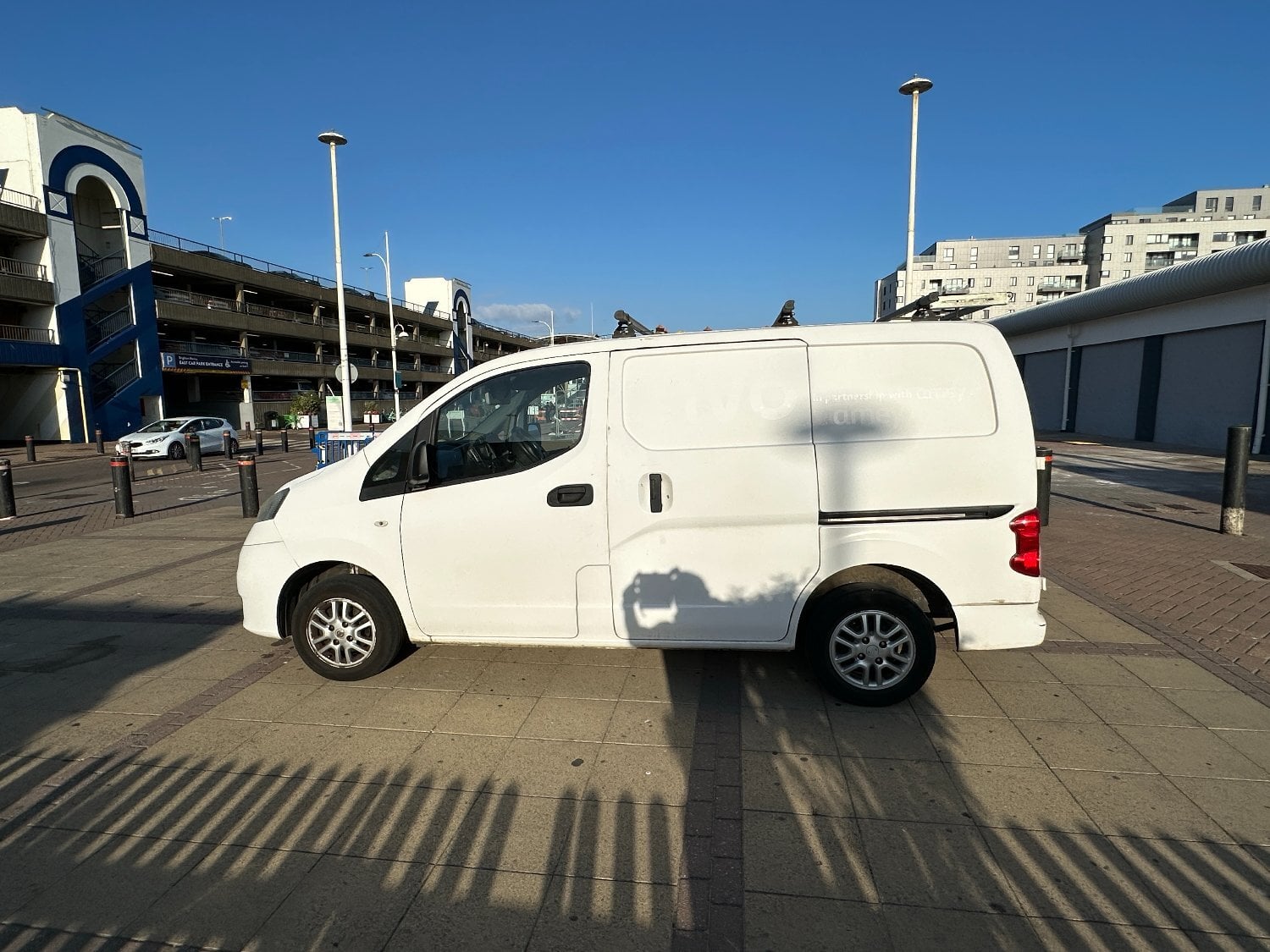 [ berth ]Nissan NV200