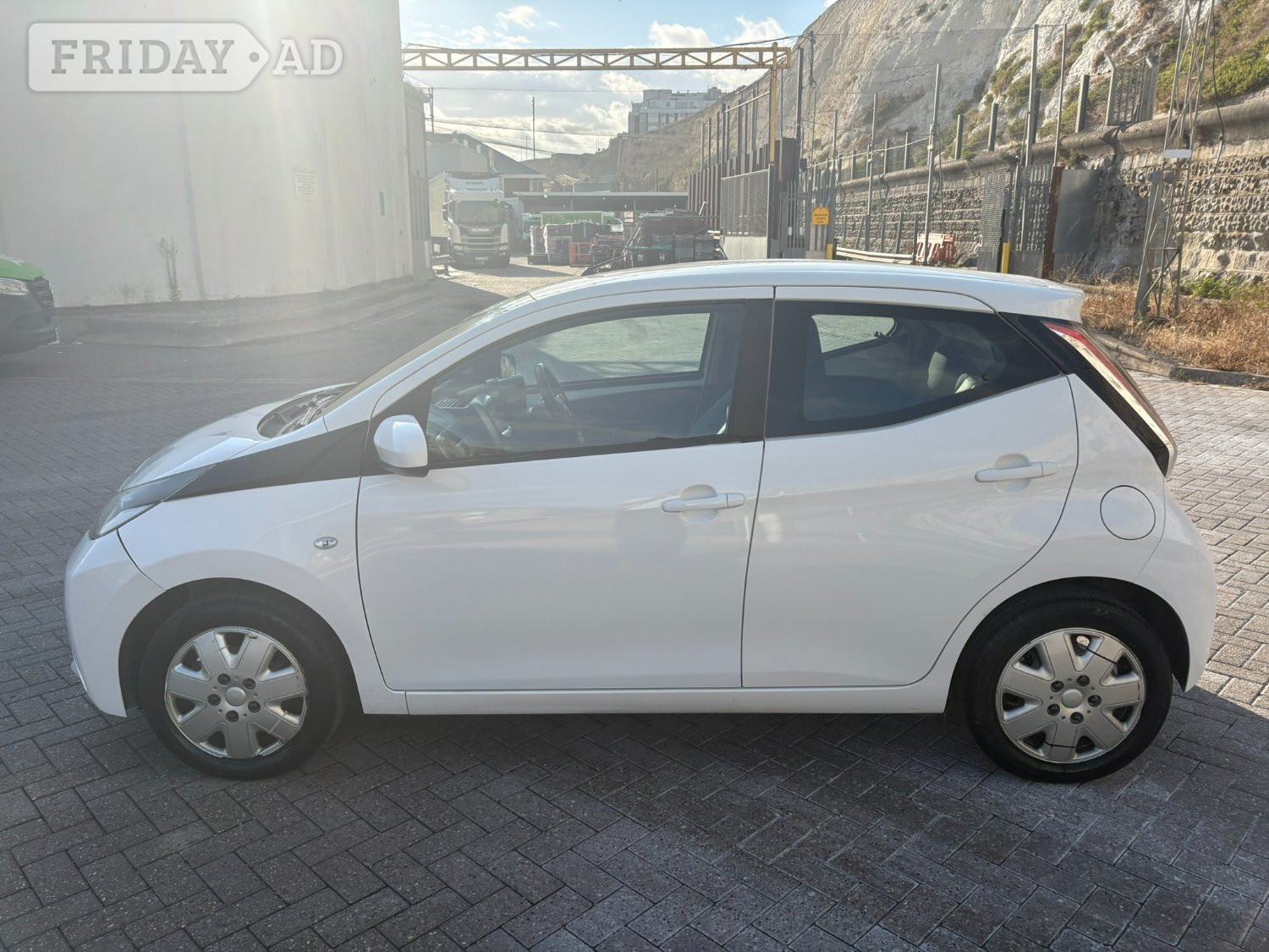 [ berth ]Toyota Aygo