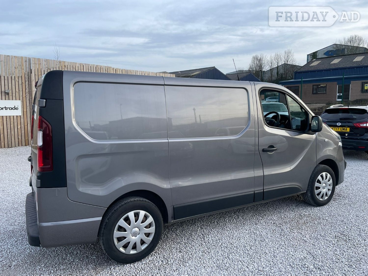 Vivaro 2018  - Vauxhall 1-6 cdti 2700 sportive - Vans & Commercial Vehicles in Birmingham