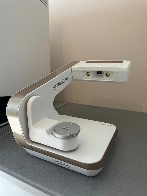 Shining3D AutoScan-DS-EX Pro 3D dental scanner