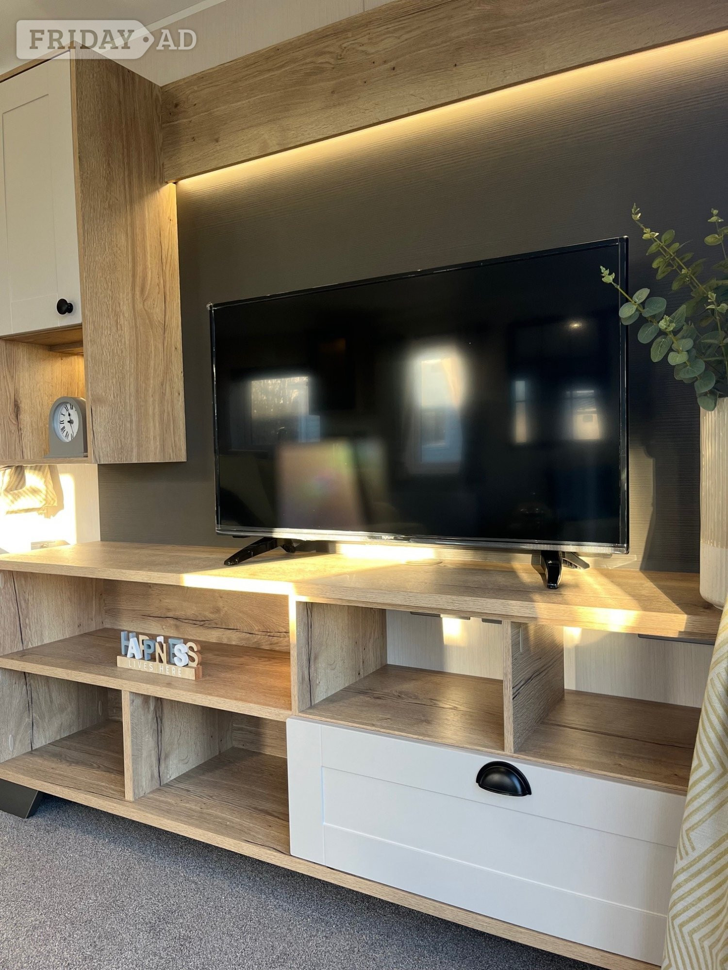 Luxury Residential Specification Holiday Home - Holiday Homes in Kelso