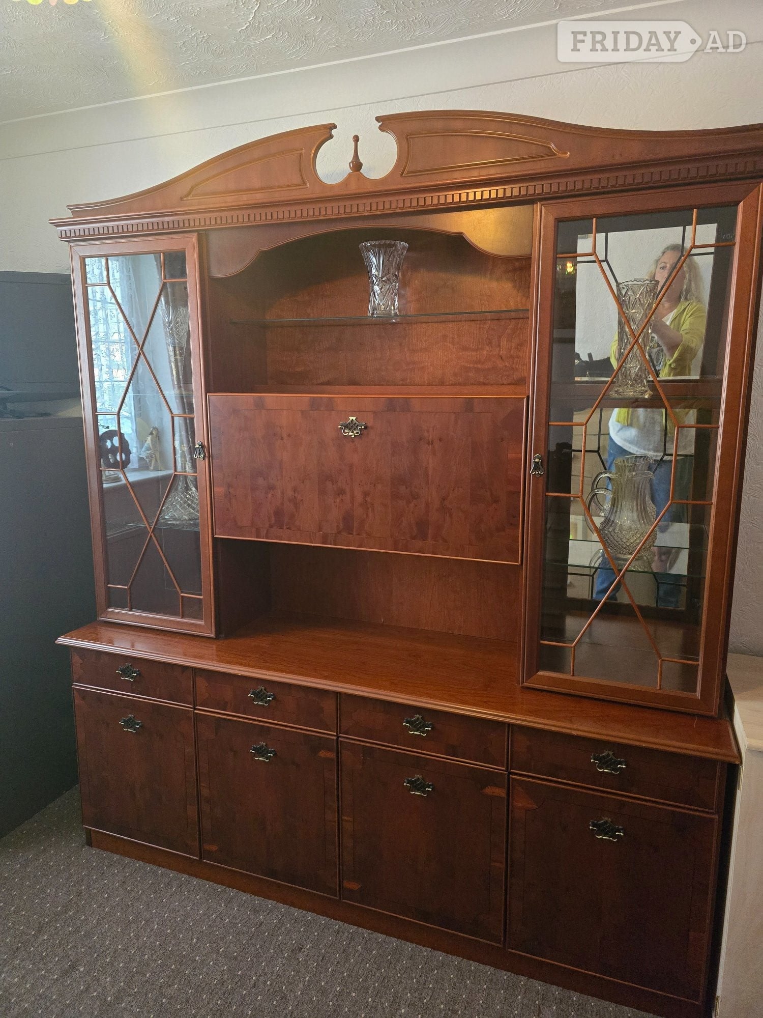 Cabinet with Glass Drinks Display