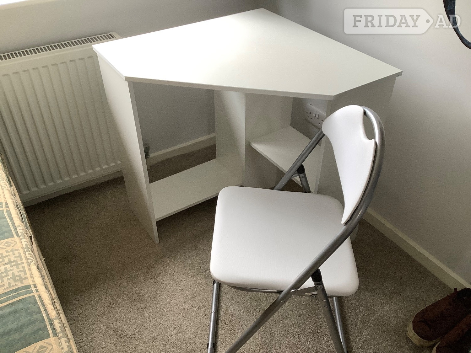 Desk & chair in Uckfield