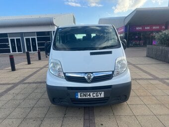 2014 Vauxhall Vivaro Combi SWB - New Years MOT - 9 Seats - 2 Keys