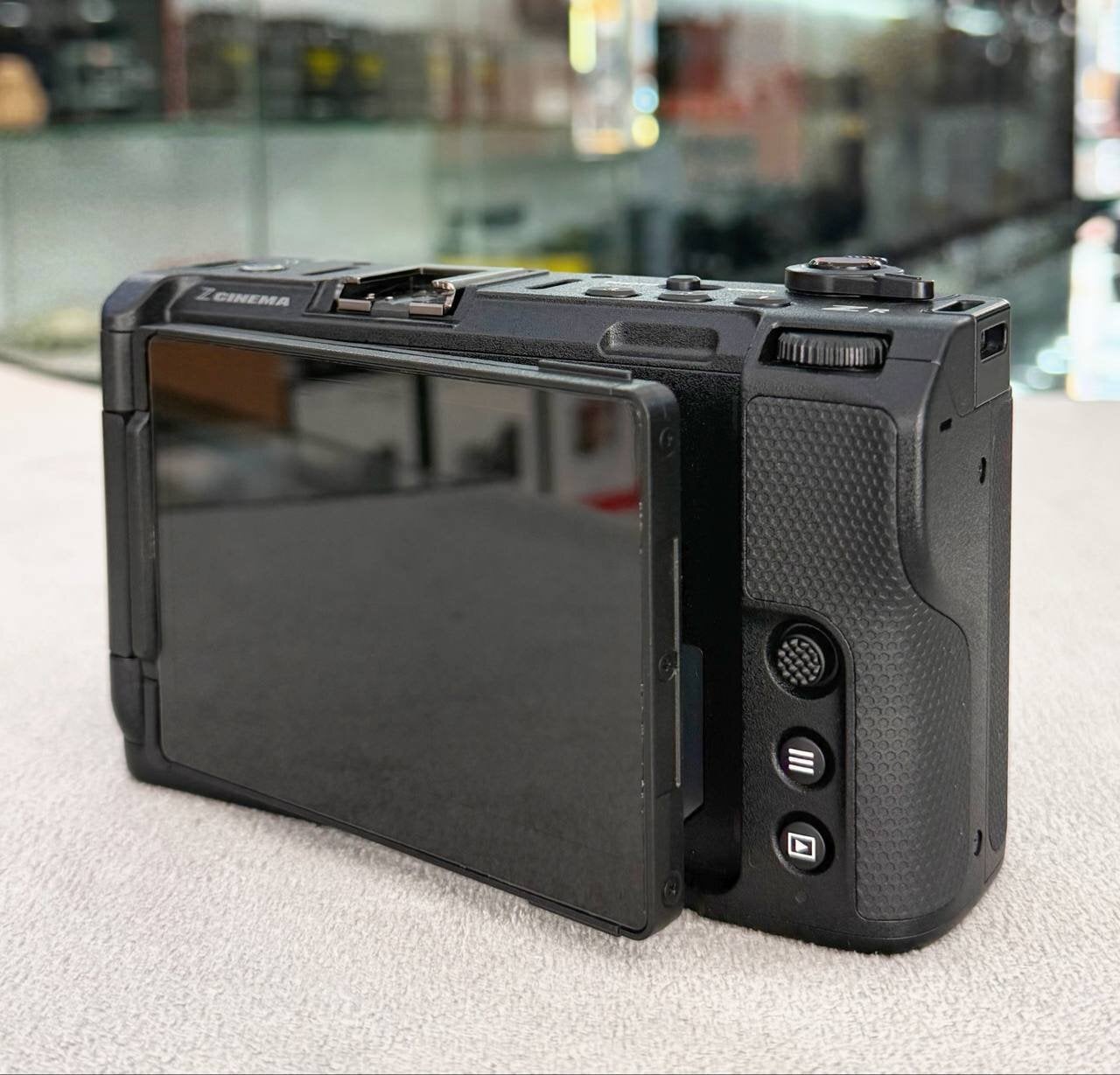 🎥 Nikon ZR Cinema Camera Body – Excellent Condition! - Tv, Audio & Cameras in St. Austell
