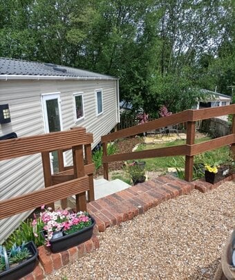 Hastings retreat carava to rent
