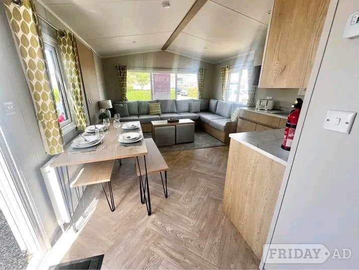 Modern Caravan palace for sale 