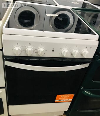 Indesit 50cm electric cooker with oven 