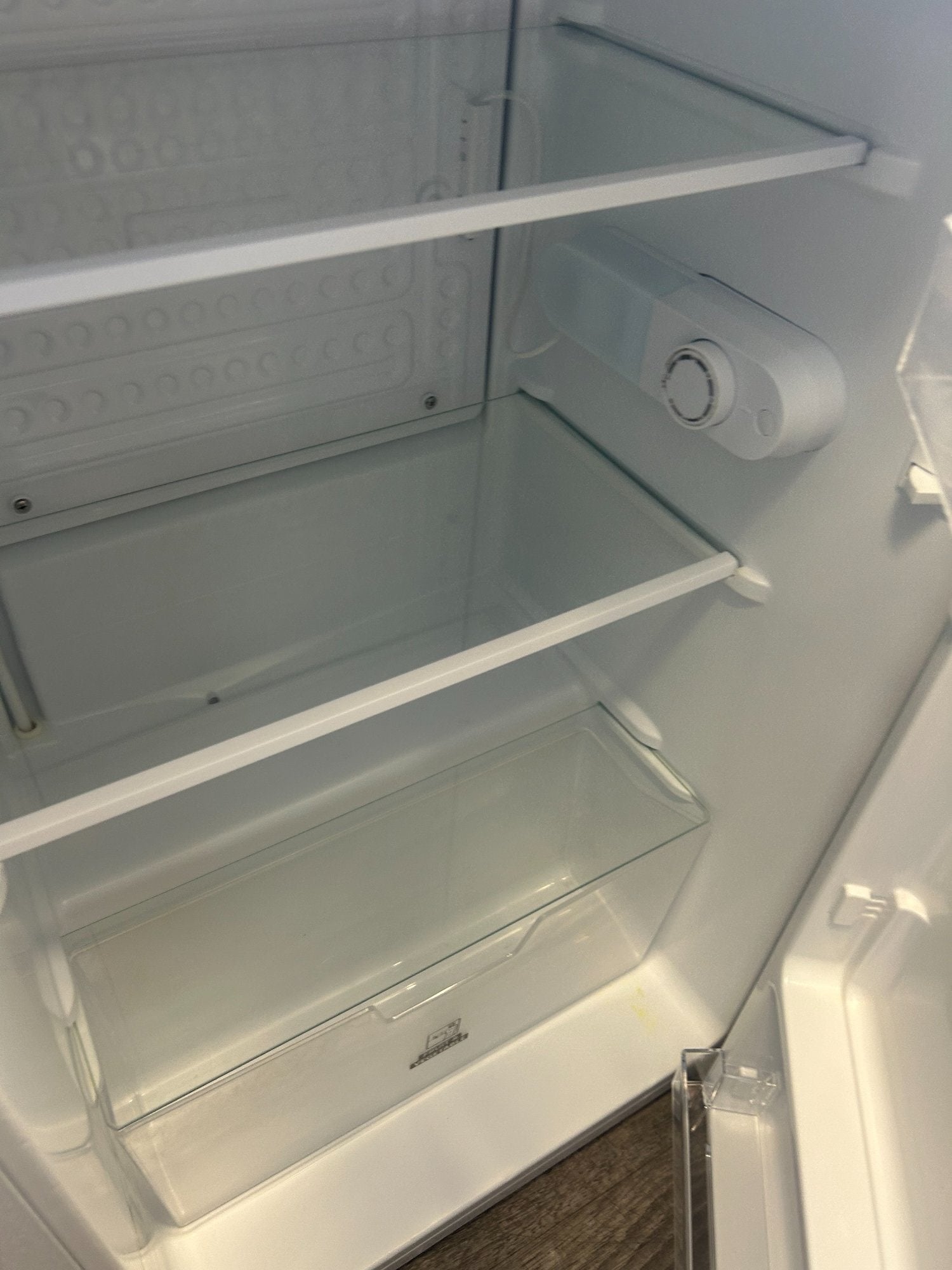 St. Leonards-On-Sea LOGIK UNDERCOUNTER FRIDGE