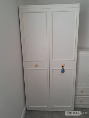 Double wardrobe with shelf