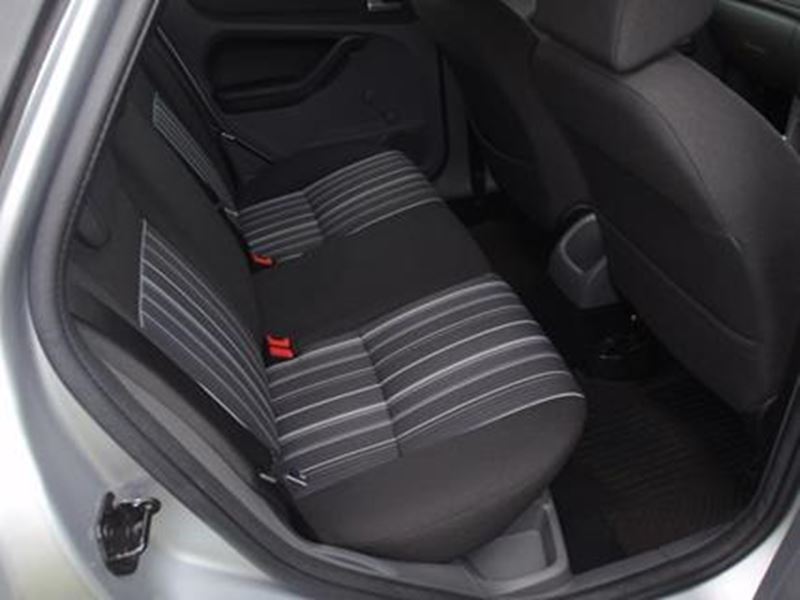 Ford Focus 2008 - Cars