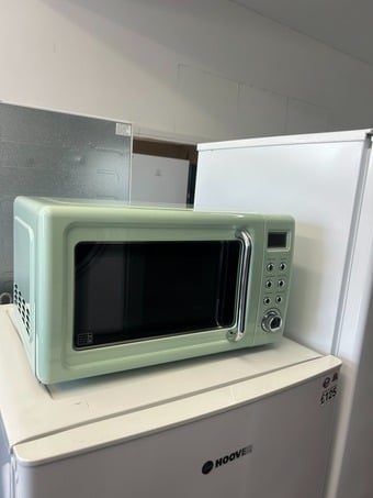 DUNELM GREEN MICROWAVE