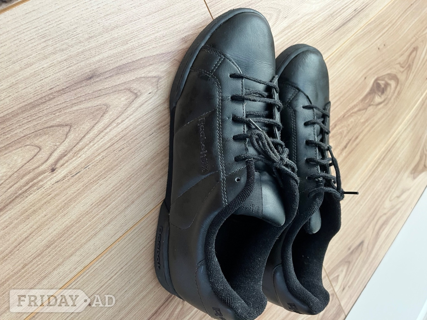 Ladies Reebok trainers 