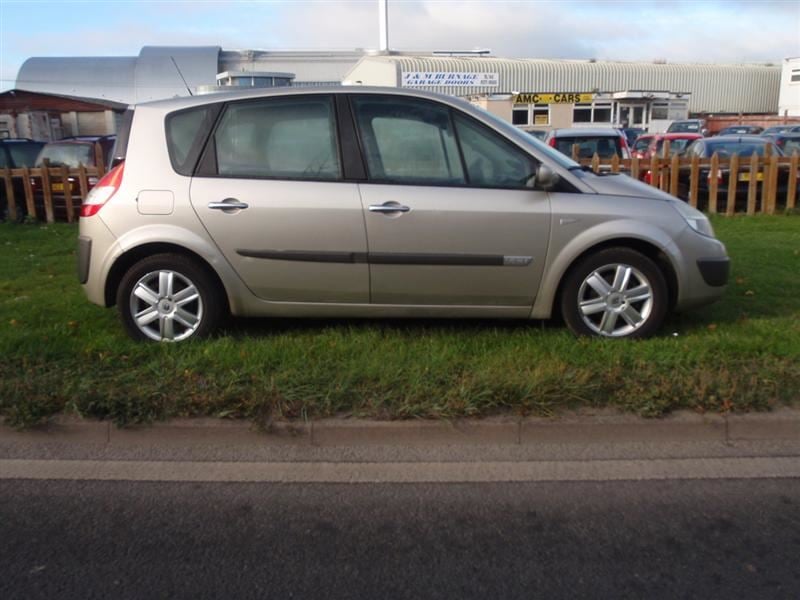 Renault Scenic 2006 - Cars in Newhaven