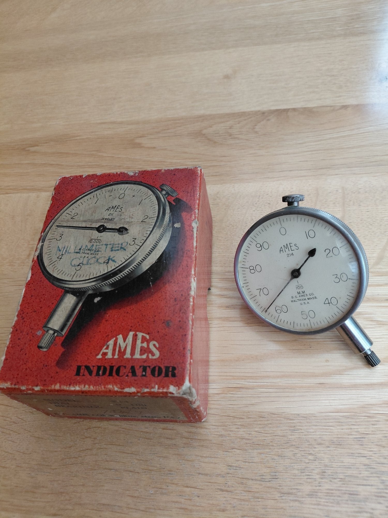  Vintage AMES Dial Indicator Gauge – Good Condition