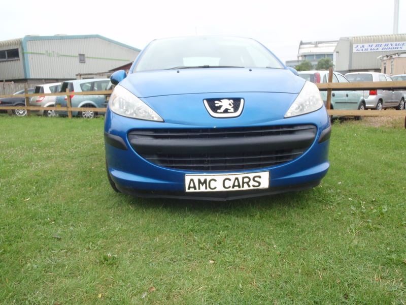 Peugeot 207 2006 - Cars