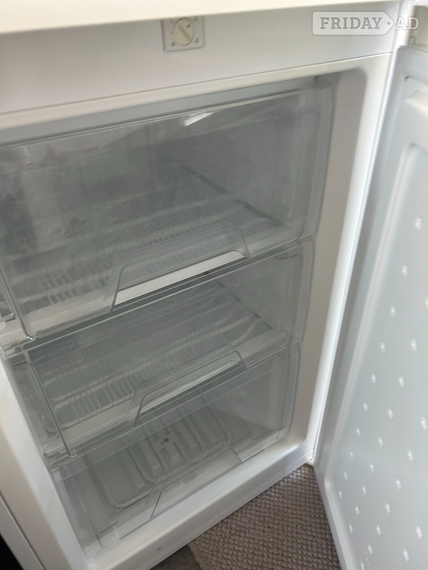 St. Leonards-On-Sea CURRYS ESSENTIAL FREEZER