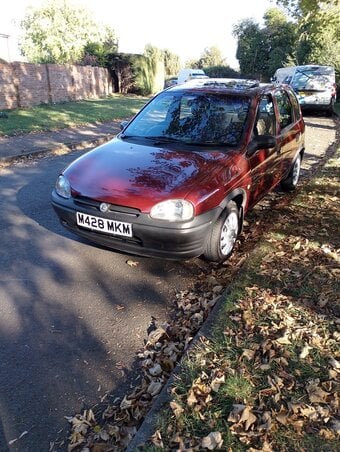 VAUXHALL CORSA 1.4 AUTOMATIC LOW MILEAGE 