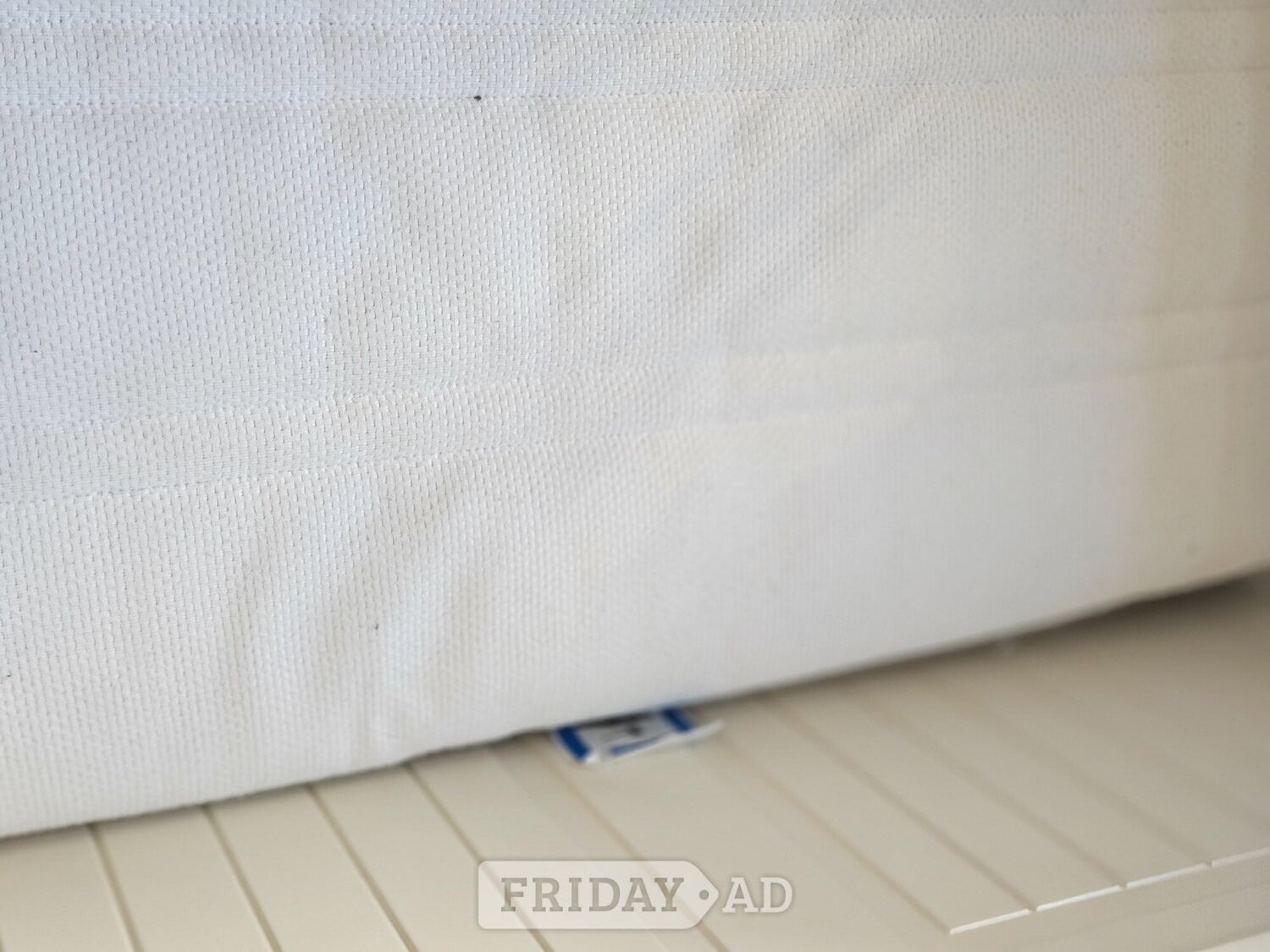 Ikea day bed single pulls out to double - Furniture