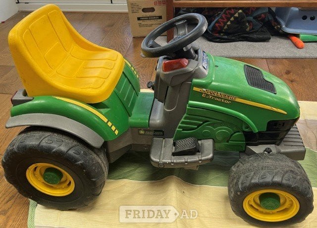 Peg-Perego Kids Ride-Ons, one Tractor and one 4X4 style FREE! - Baby & Kids in Hove
