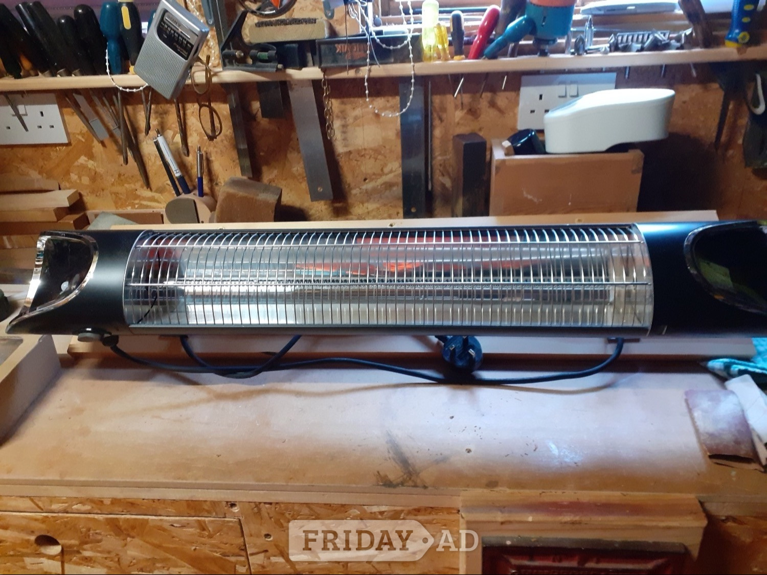 Instant heater 2000 power. Indoor or outdoor Heating - Heating & Cooling in Hailsham