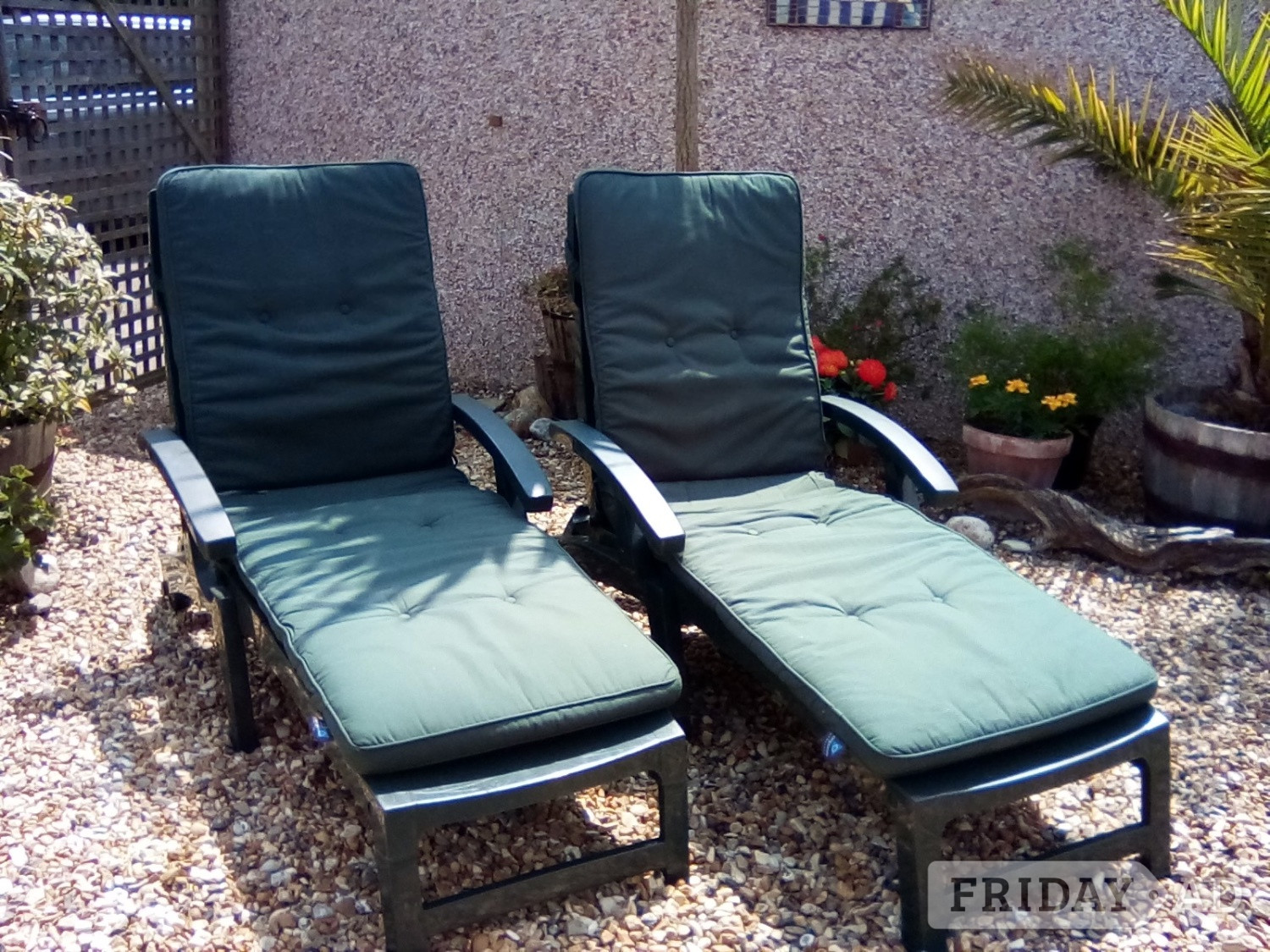 Worthing 2 Sun loungers with wheels and mattresses in dark green