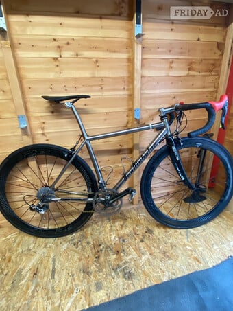 Van Nicholas 50cm Road bike 