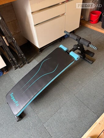 SuperFit Adjustable Height Sit-Up Bench