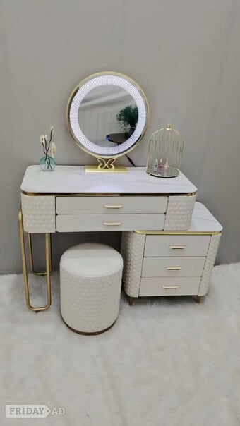 Vanity Dressing Table with free home and cash on delivery