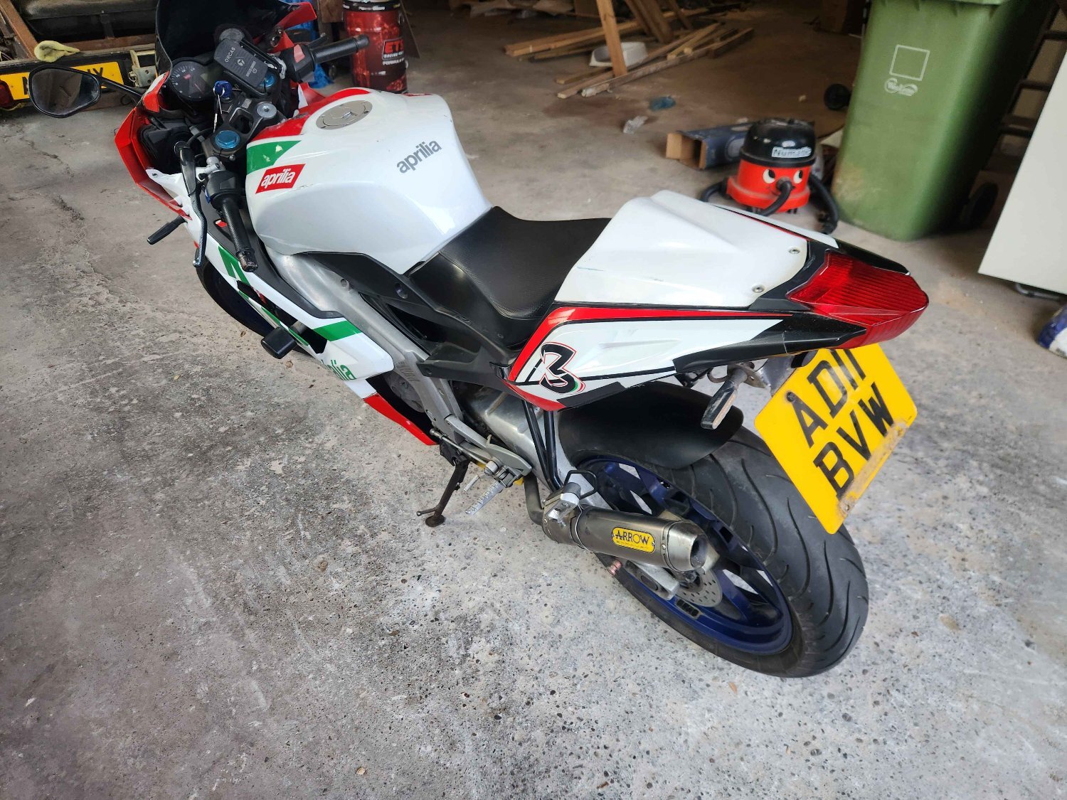 Aprilla RS125 2 stroke 28bhp 100mph 15bhp on CBT - Motorbikes, Scooters & Quads in Gainsborough