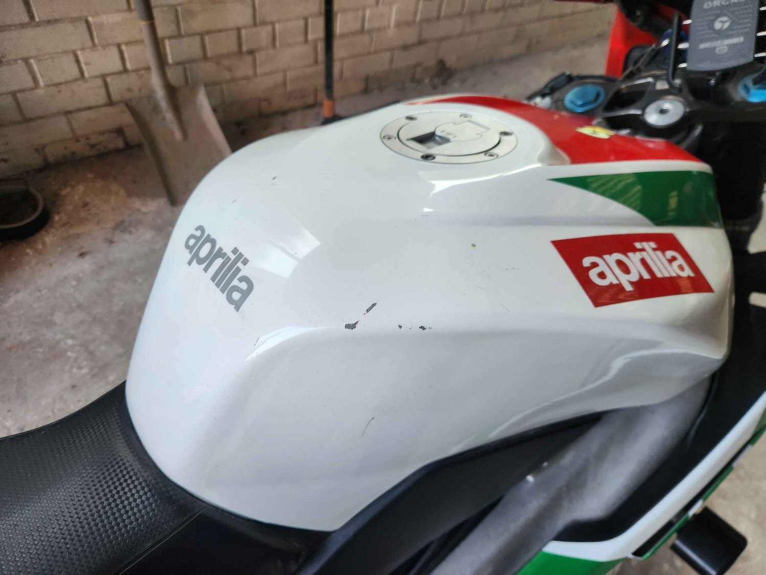 Aprilla RS125 2 stroke 28bhp 100mph 15bhp on CBT - Motorbikes, Scooters & Quads
