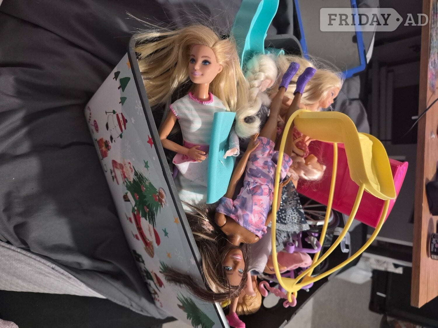Barbie dreamhouse w/ accessories  - Baby & Kids