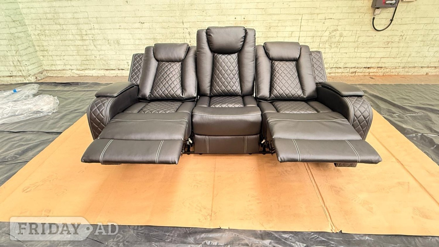 Black Sanoreta 3 Seater & 2 seater sofa set ¬ Delivery Available