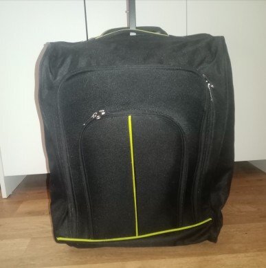 Bristol Medium sized pull along travel luggage 