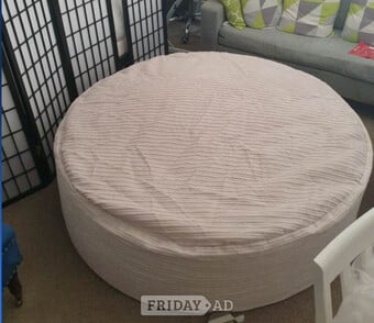 XXL (huge) Mammoth Bean Bag (MUST GO)