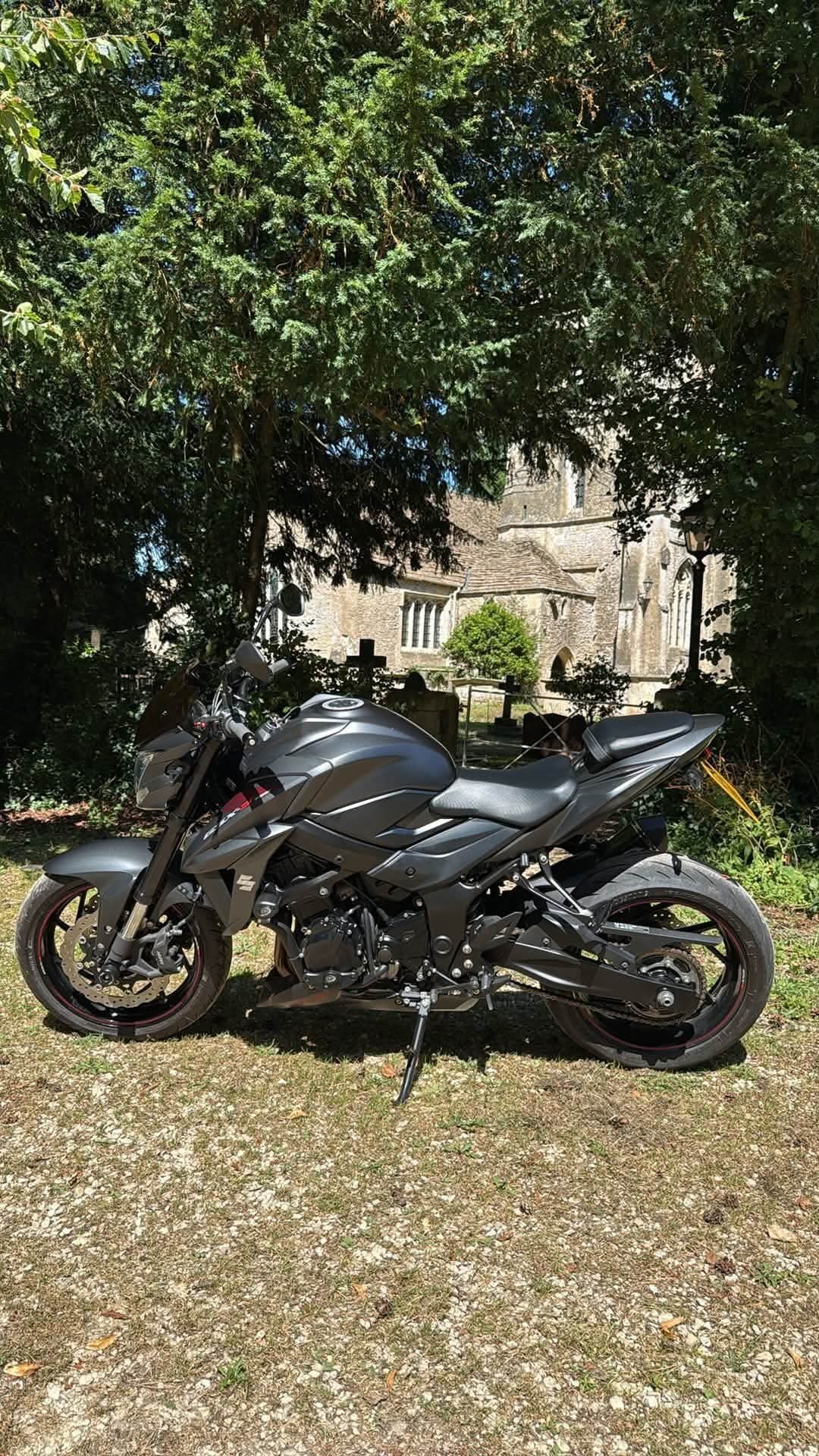 Suzuki Gsxs 750 Chippenham