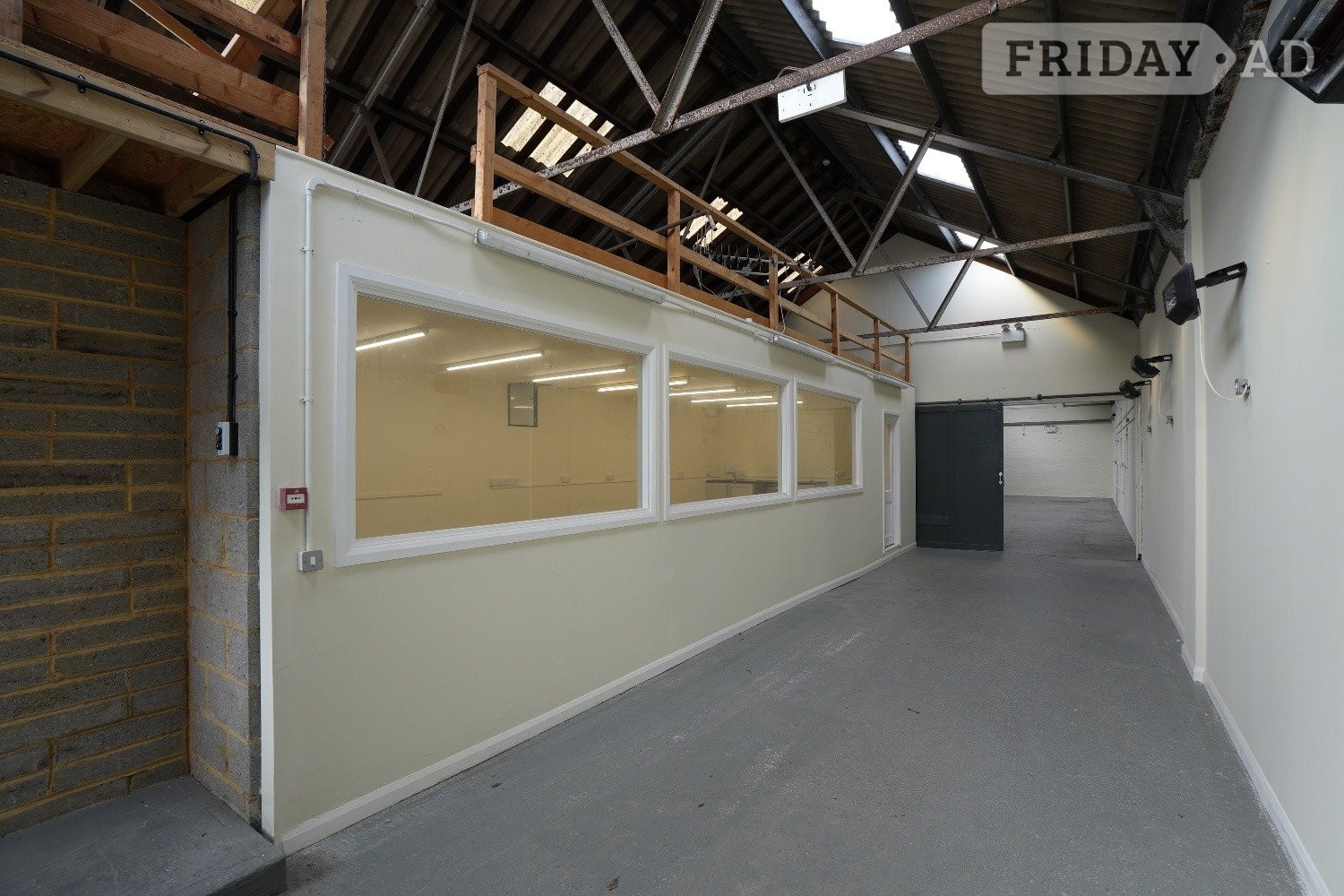 Large industrial unit in Bexhill town centre - Commercial Properties